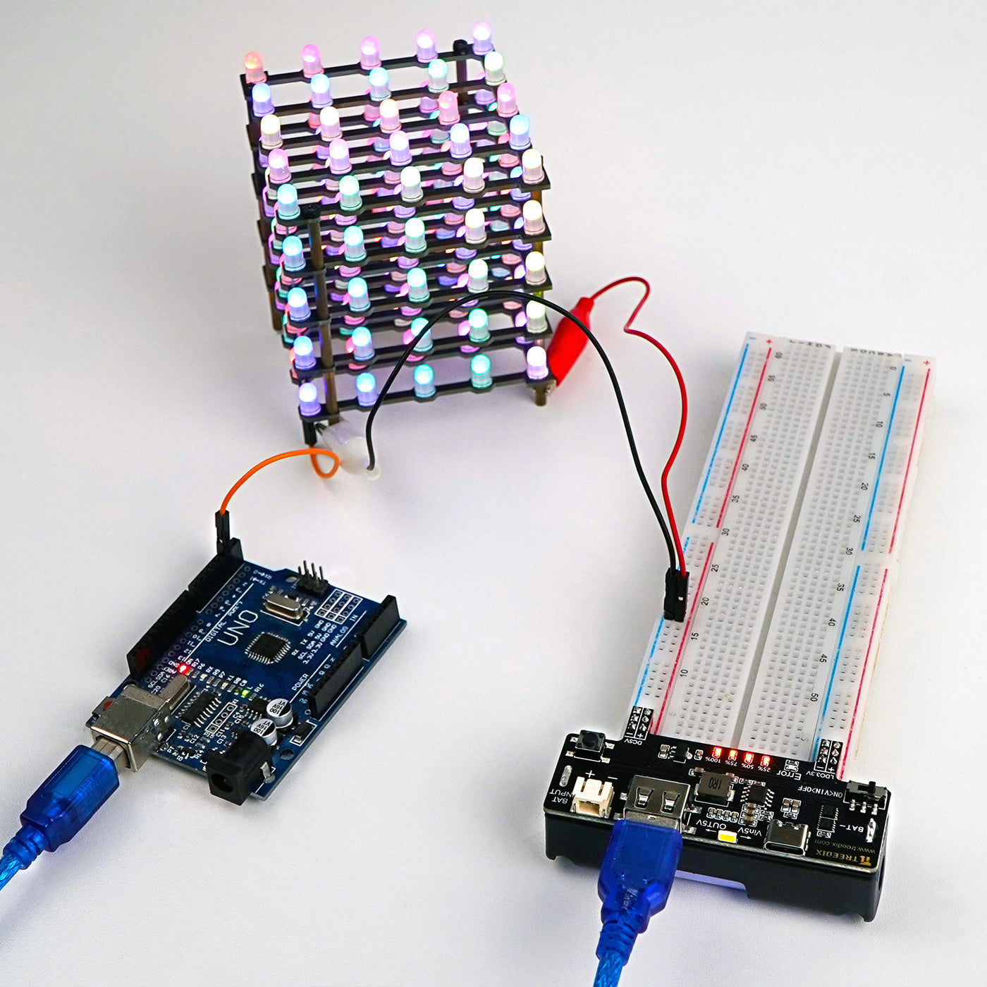 Treedix Módulo de Alimentación para Protoboard de Prototipado 3.3V 200mA 5V 2A, equipado con puerto de carga USB Tipo-C, puerto de salida Tipo-A y soporte para batería recargable, módulo de carga para Arduino